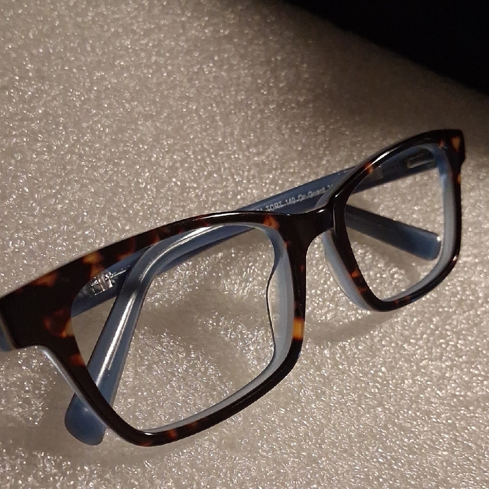 On Guard Tortoise Shell and Blue Eyeglass Frames Rx Or Sun Shades Ready.